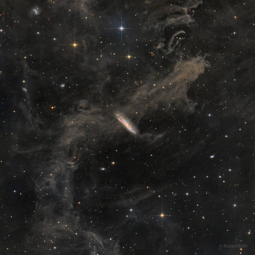 Odhaľovanie kozmických tajomstiev v súhvezdí Pegas - Astronomická fotografia dňa 2025-08-28 | galaxie, hviezdy, interstelárny prach